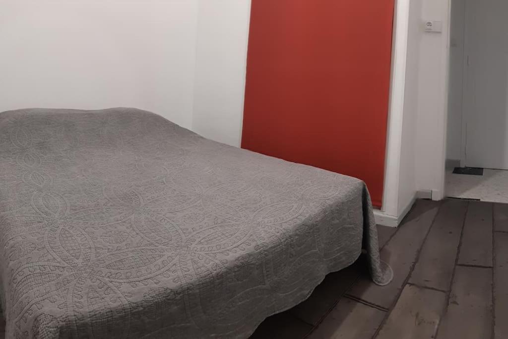 카시스 Au Calme, 200M Du Centre T2 Avec Balcon Et Parking 아파트 외부 사진