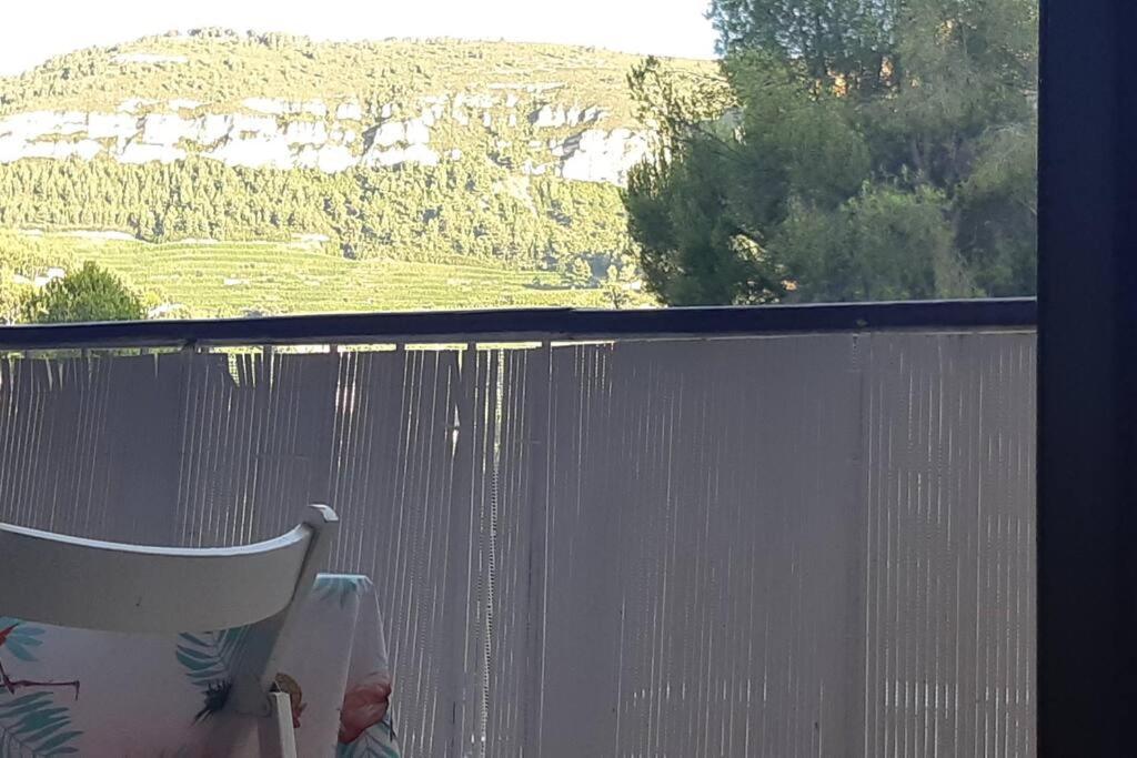 카시스 Au Calme, 200M Du Centre T2 Avec Balcon Et Parking 아파트 외부 사진